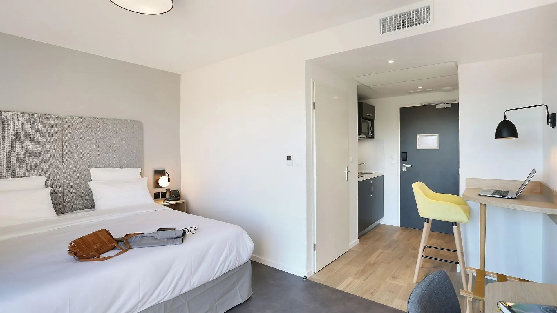 *** فندق Apparthotel Odalys City Centre Compans Caffarelli تولوز فرنسا