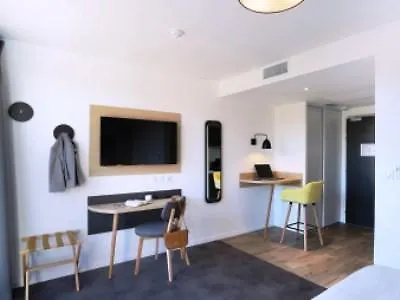 *** فندق Apparthotel Odalys City Centre Compans Caffarelli تولوز فرنسا